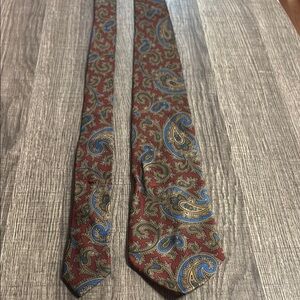 Nina Ricci Elegant Red and Blue Paisley Tie